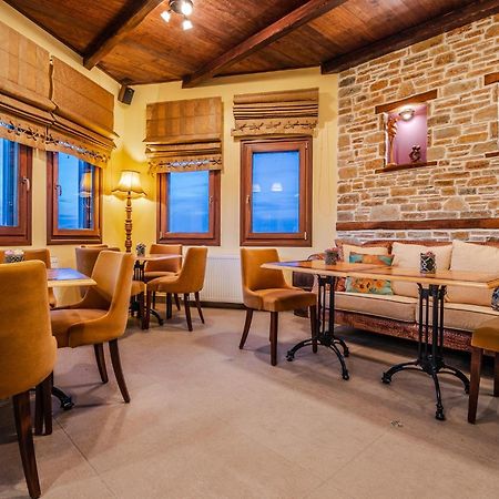 Aparthotel Lions Nine Mourésion Zewnętrze zdjęcie
