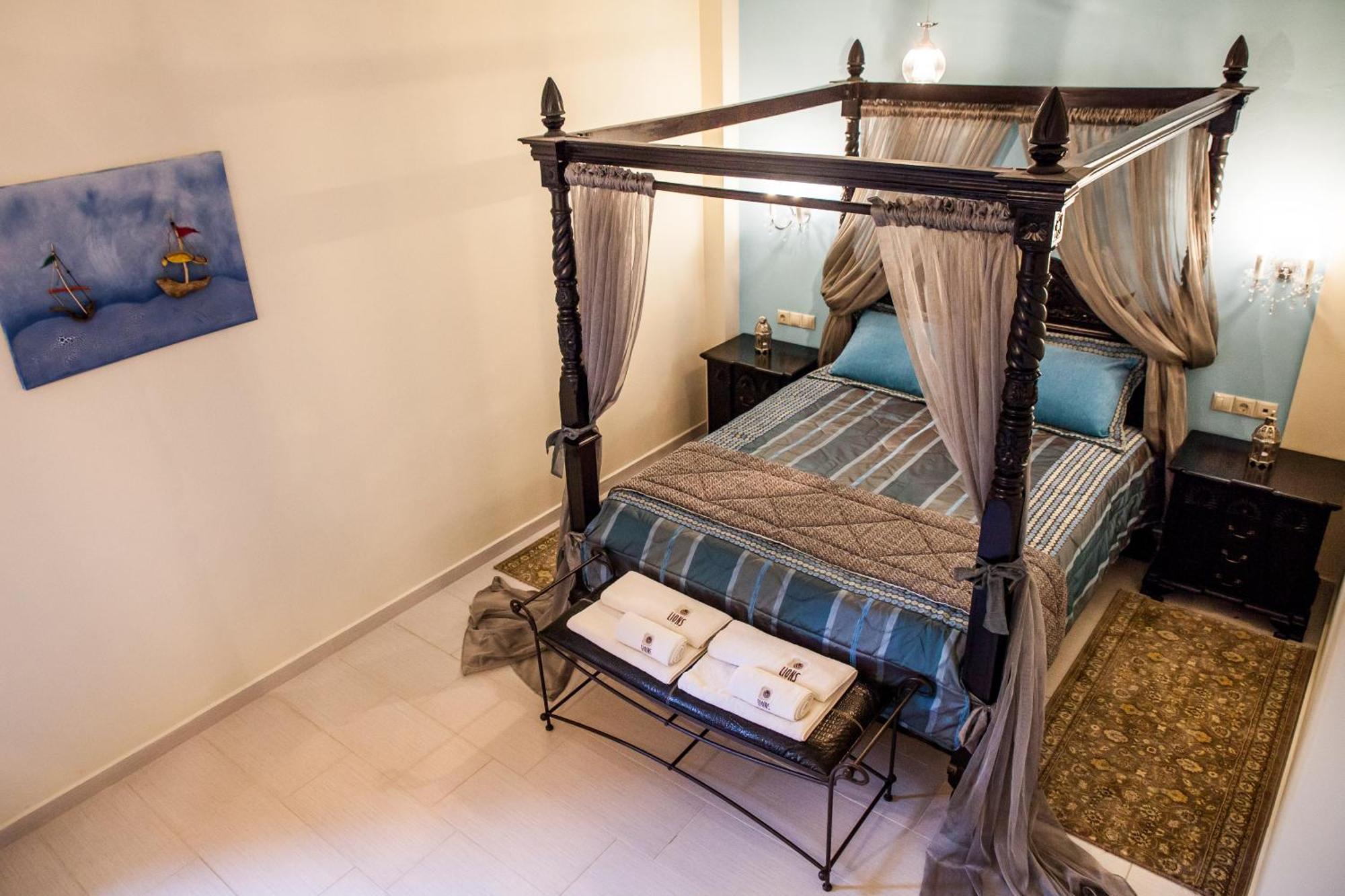 Aparthotel Lions Nine Mourésion Pokój zdjęcie